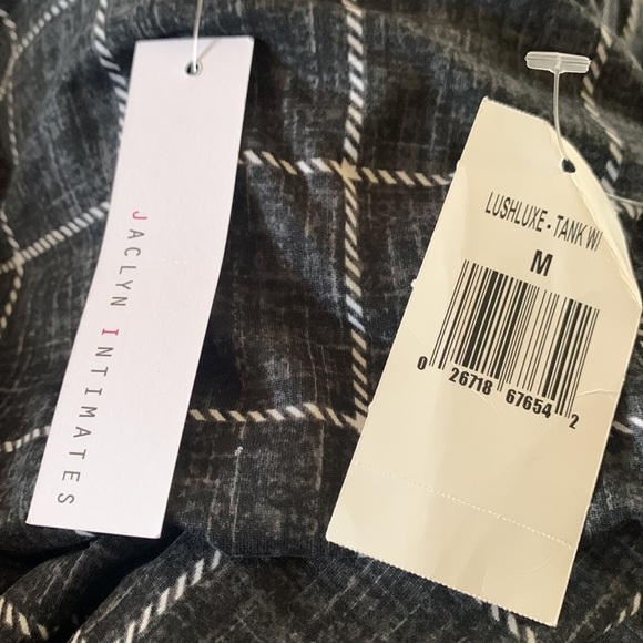 Jaclyn Smith Intimates New With Tags 2 Piece Set Size Medium Window Pane Print - Picture 8 of 10